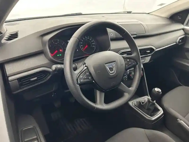 Dacia Sandero sce 65 — photo 19