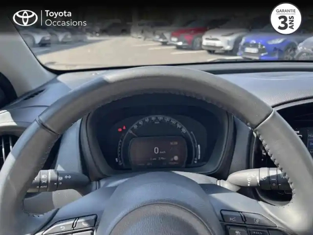 Toyota Aygo X 1.0 vvt-i 72ch dynamic — photo 13