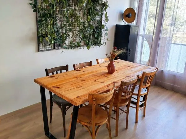 T4 78 m² refait à neuf, balcon, cave, parking - Villars