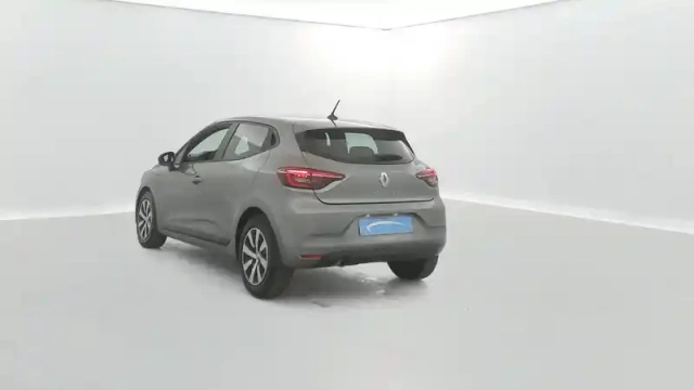 Renault Clio tce 90 — photo 48