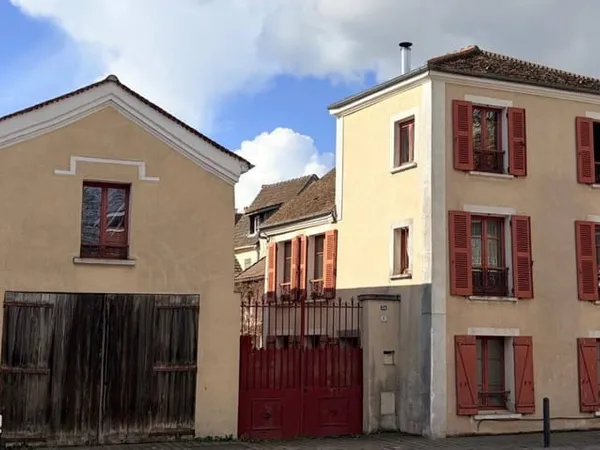 Maison 6 pièces 227 m²