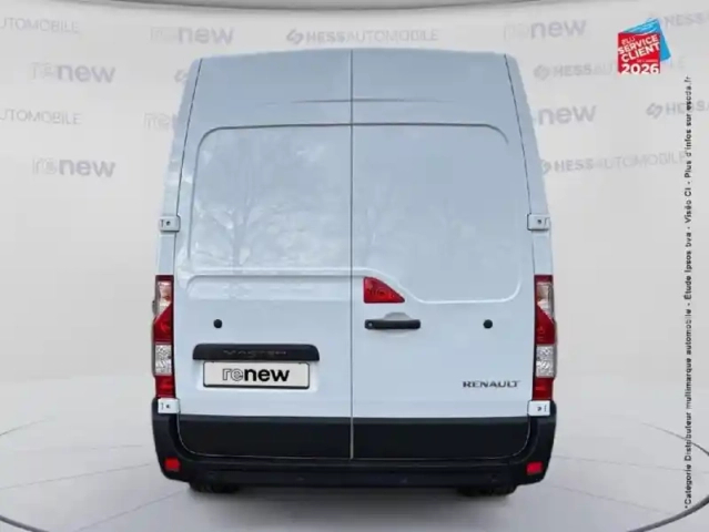 Renault Master fg f3300 l2h2 2.3 blue dci 135ch grand confort euro6 — photo 22