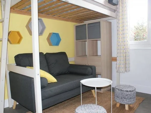 Studio 1 pièce 13 m²