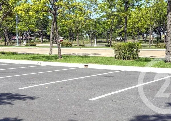 Parking 12 m²