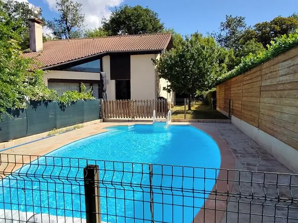 Maison 7 pièces 166 m²
