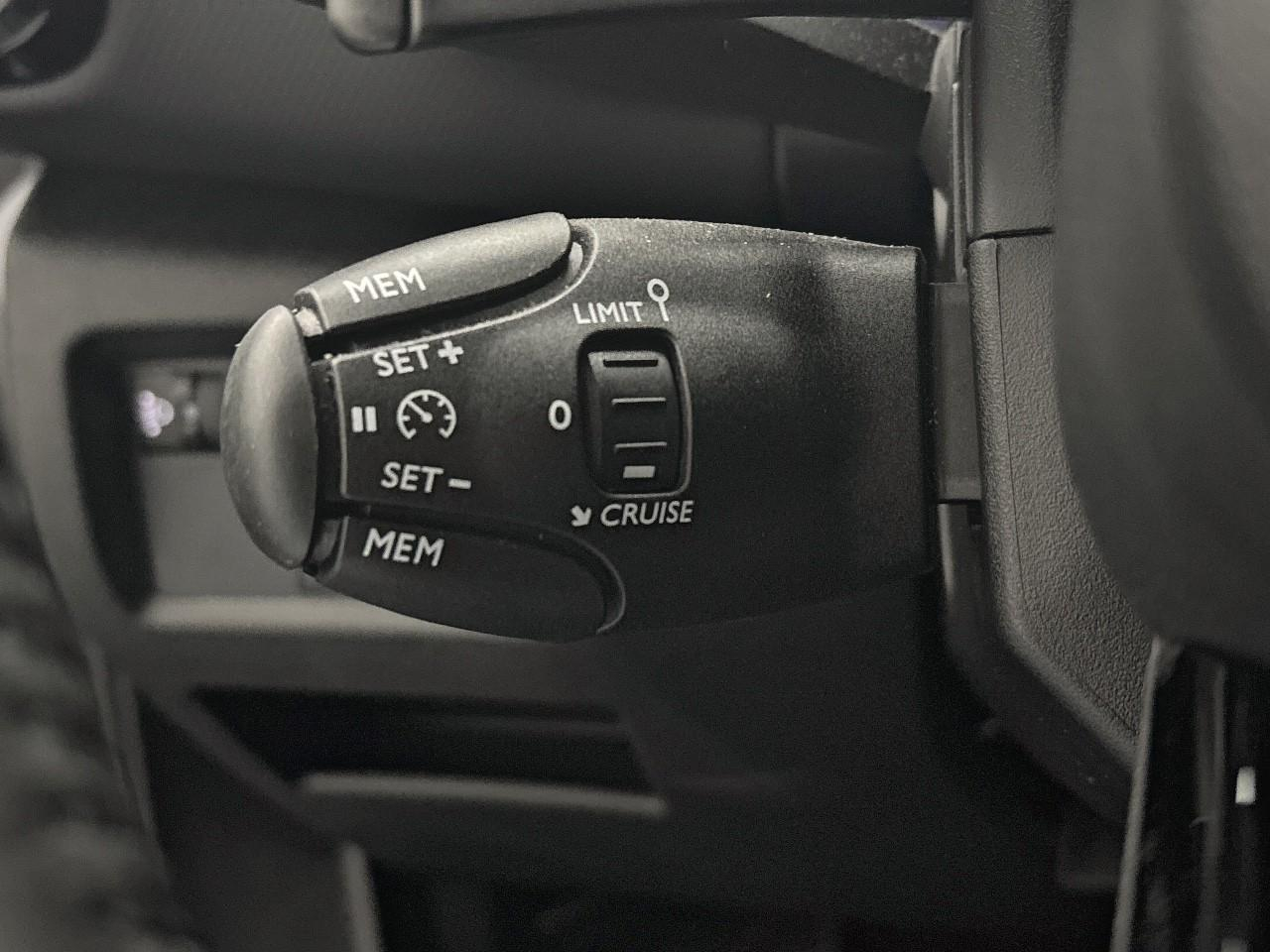 Citroën C5 Aircross hybride 136 e-dcs6 plus — photo 20