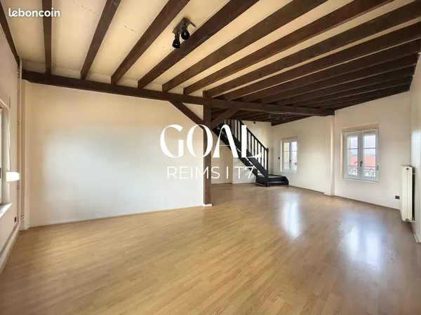 Duplex 7 pièces 131 m²