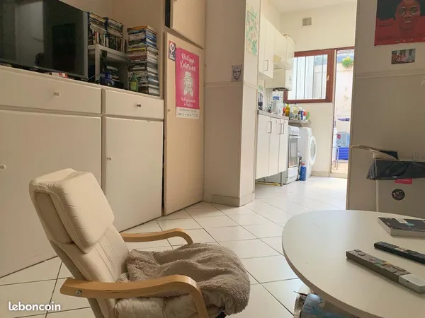 Collocation 375/mois