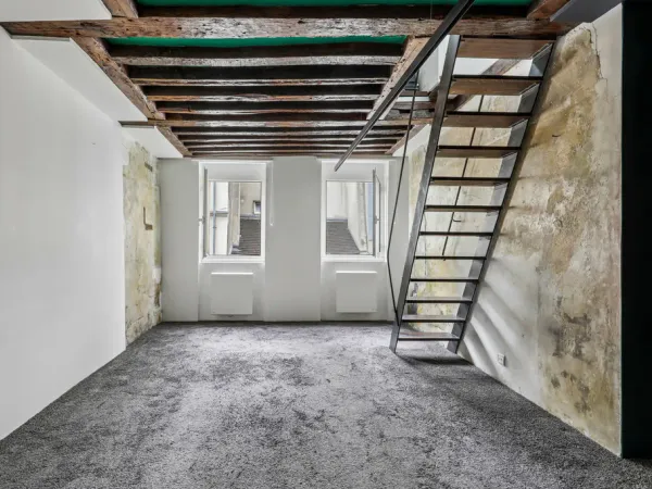 Arts et Metiers - Duplex en dernier étage - Paris 3