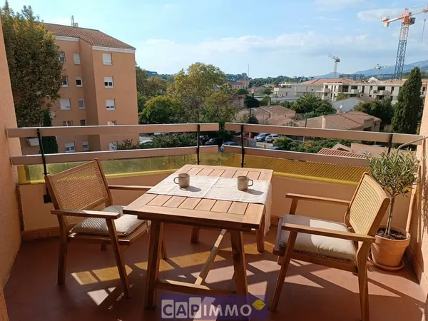 TOULON EST (PROX PONT DE SUVE) APPT T4 AVEC PKG ET BALCON