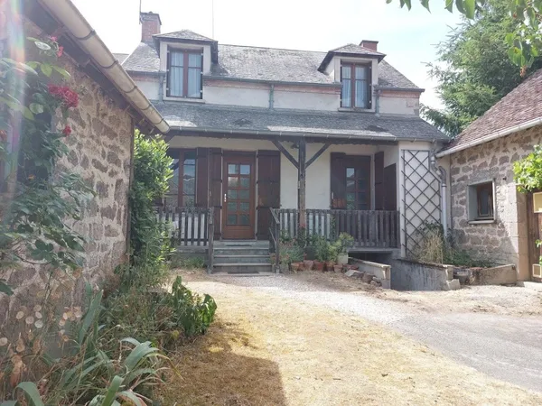 Maison de campagne, au calme, 3 chambres, dépendance, garage double