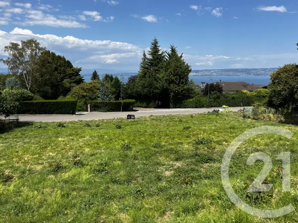Terrain 552 m²