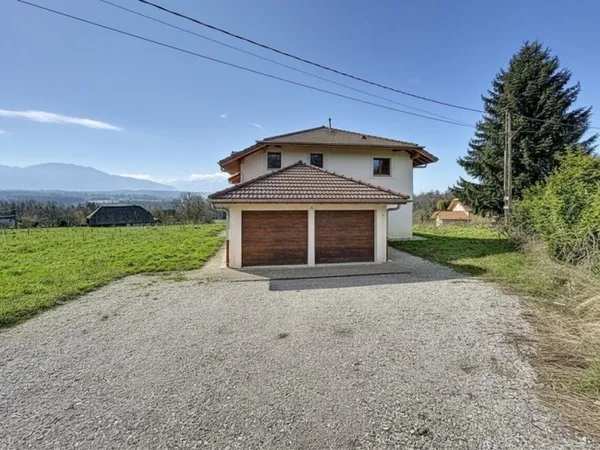 Maison à vendre 5 pièces ETAUX (74)