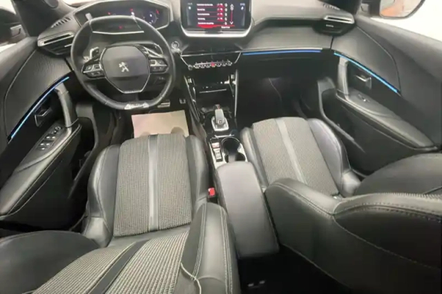 Peugeot 2008 puretech 130 s&amp;s eat8 — photo 106