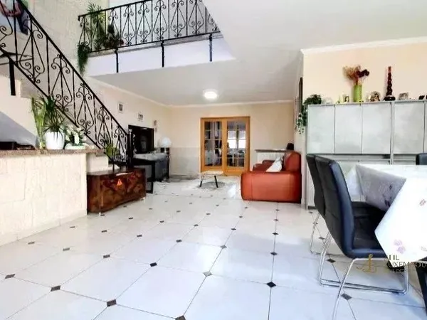 Maison 156 m²