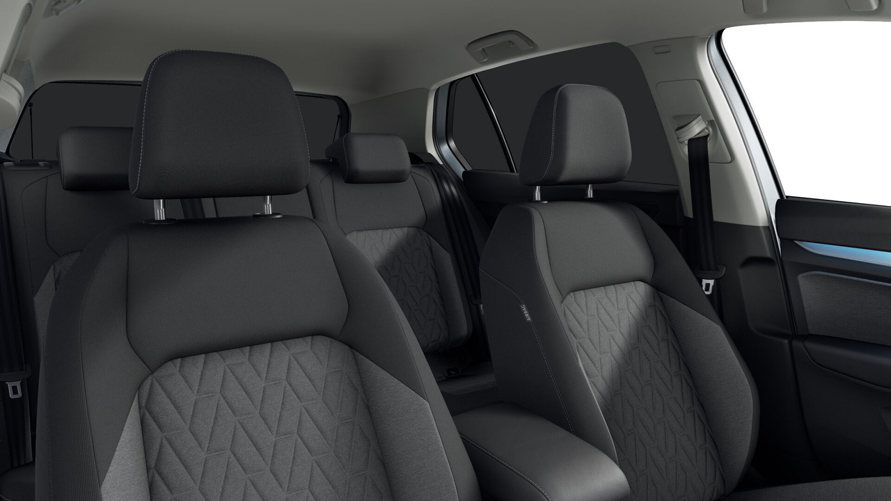 Volkswagen Golf 1.5 TSI EVO2 116 BVM6 — photo 9
