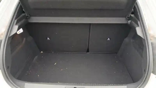 Peugeot 208 puretech 100 s&amp;s bvm6 — photo 113