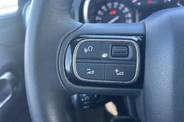 Citroën C3 puretech 110 eat6 — photo 16