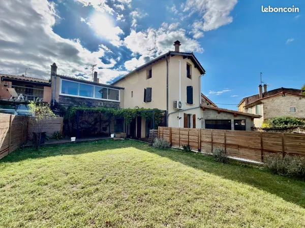 Maison 4 pièces 144 m²