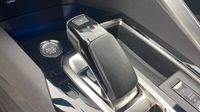 Peugeot 3008 HYBRID 225ch GT e-EAT8 — photo 14