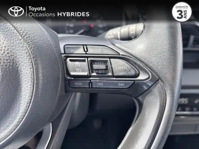 Toyota Yaris 116h dynamic 5p my22 — photo 14