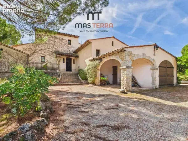 Maison 5 pièces 147 m²
