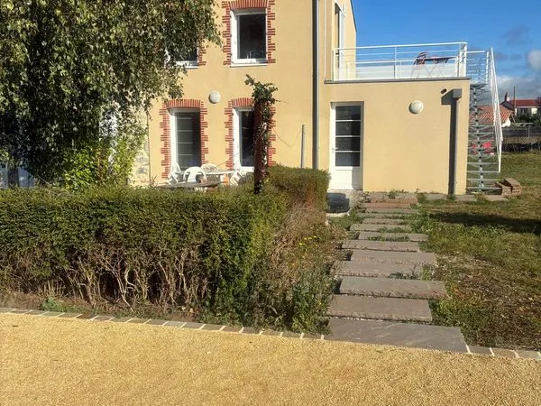 Studio Pour Étudiants à louer