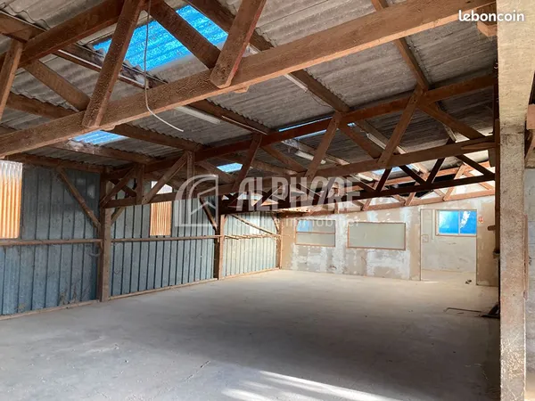 Terrain 1400 m² PRINQUIAU