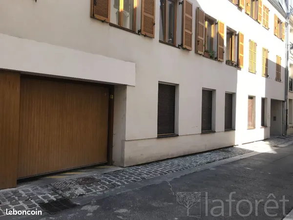 Parking/box 18 m² CHALONS EN CHAMPAGNE