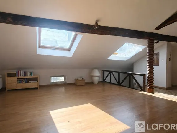 ** APPARTEMENT TYPE 3 + CAVE - EMBRUN - 3 pièces