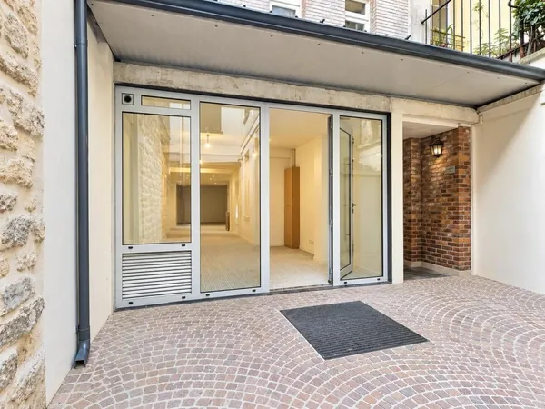 Vends local commercial - 92 m² - Paris 6Ème