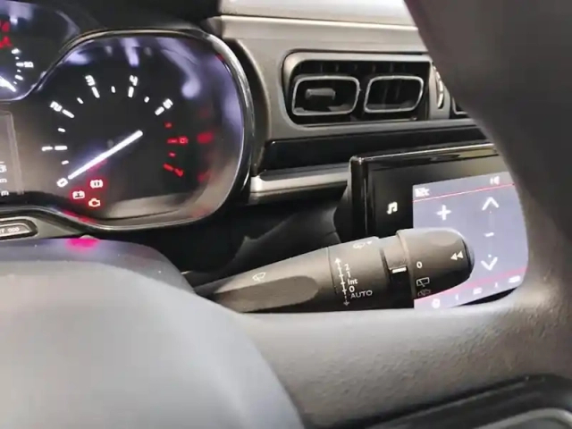 Citroën C3 puretech 83 ch bvm5 max — photo 18