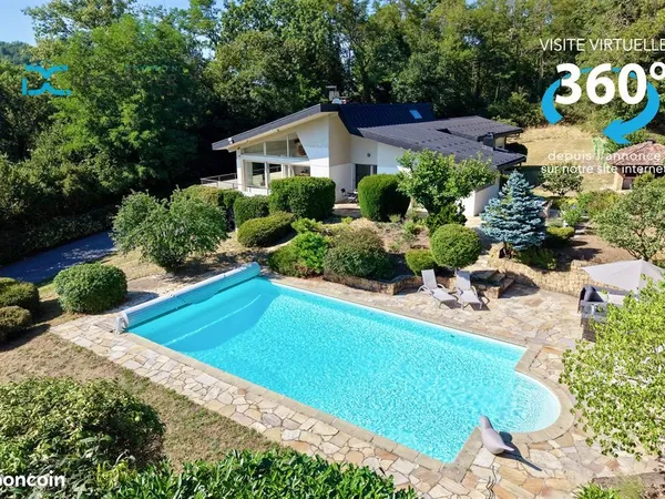 Maison 8 pièces 231 m²