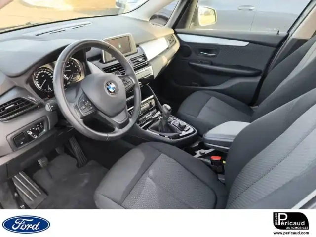 Bmw Serie 2 active tourer 216i 109 ch — photo 7