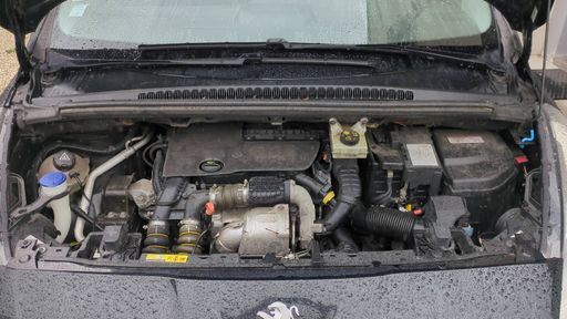 Peugeot 5008 1.6 BlueHDi 120 - Style – 2016 – 146542 km – Diesel – Boîte Manuelle — photo 22