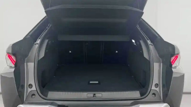 Peugeot 3008 hybrid 145 e-dcs6 — photo 5
