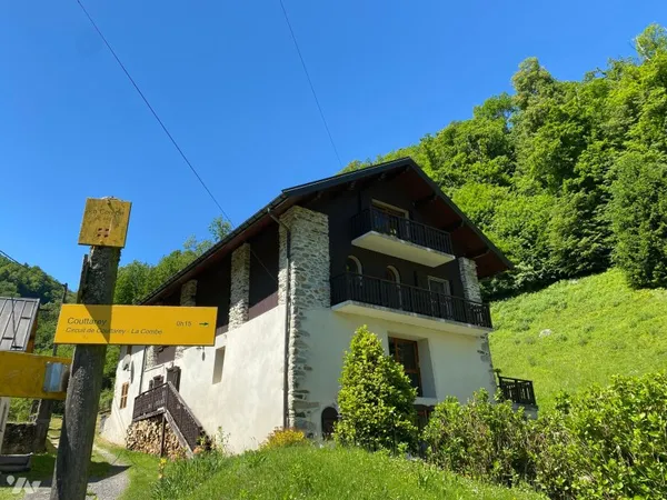 Maison 8 pièces 290 m²