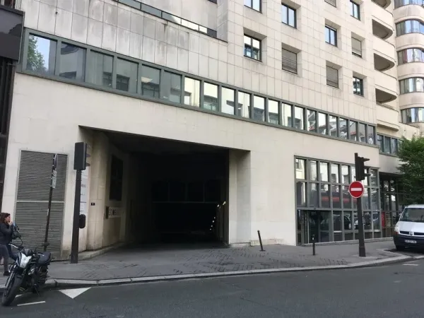 Stationnement Location Paris 120€