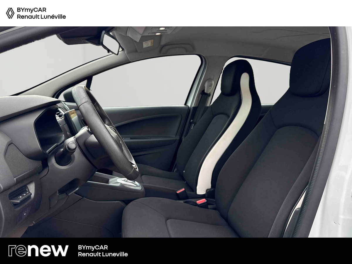 Renault Zoe R110 - 22B — photo 11