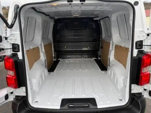 Peugeot Expert fgn m diesel 150 ch automatique — photo 40
