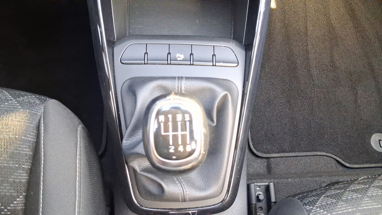KIA Rio 1.0 T-GDi 100 ch BVM6 — photo 22
