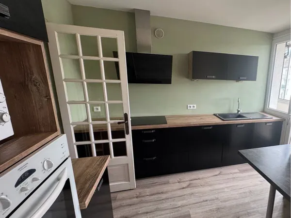 BAISSE DE PRIX 3 pièces • 84 m2 • garage • loggia •Aurillac 15000 Quartier Stade - Alouettes - Massi
