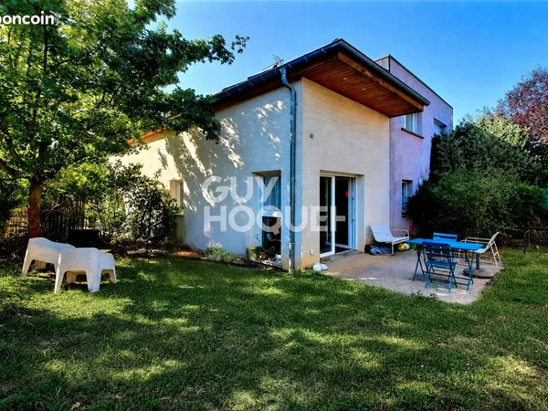 Appartement 5 pièces 77 m²
