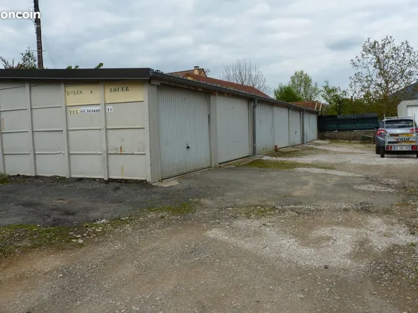 Grand garage à louer à Hericourt 70400