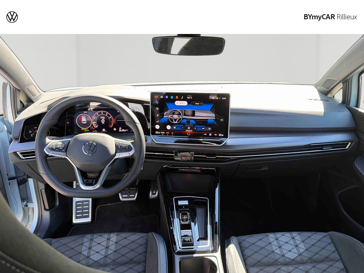 Volkswagen Golf 1.5 eTSI EVO2 150 DSG7 — photo 9
