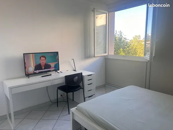 Loue 1 chambre meublée dans coloc 3 chambres - 490 TTC Cusset Villeurbanne