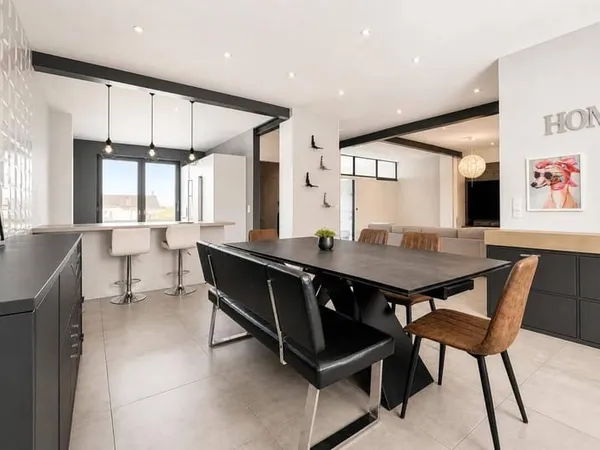 Maison de ville 6 pièces 197 m²