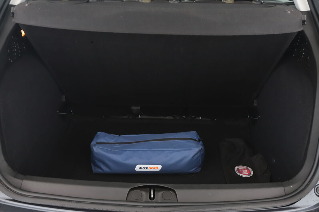 Fiat 500X 1.4 MultiAir Lounge 4x2 DCT — photo 16