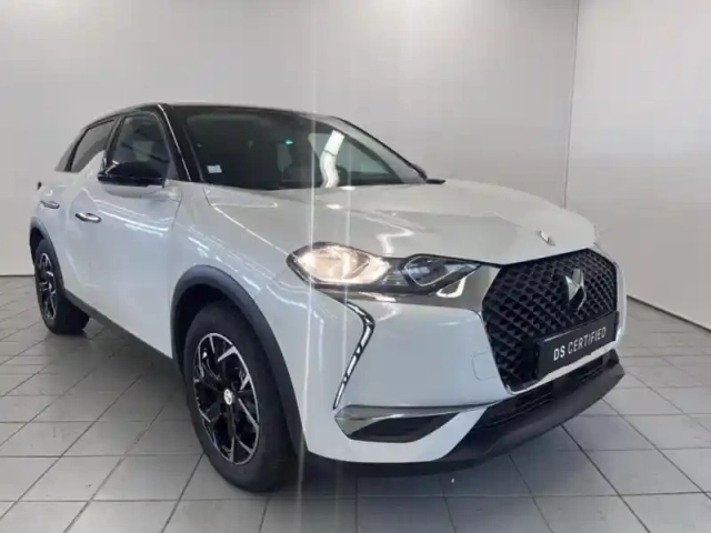 Ds Ds 3 crossback e-tense so chic 4cv — photo 3