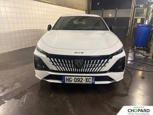 Peugeot 308 hybrid 145 e-dcs6 — photo 4